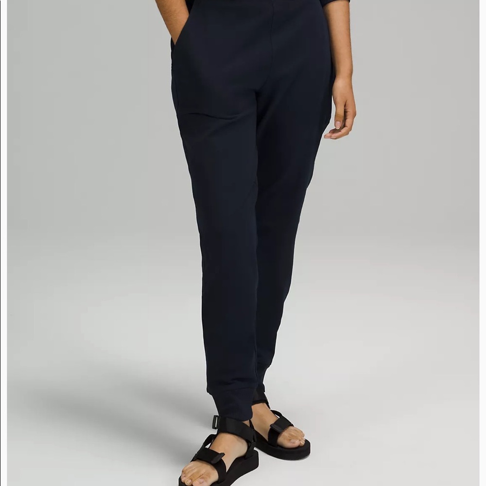 NWT Lululemon LA Warm Down High-Rise Jogger 4